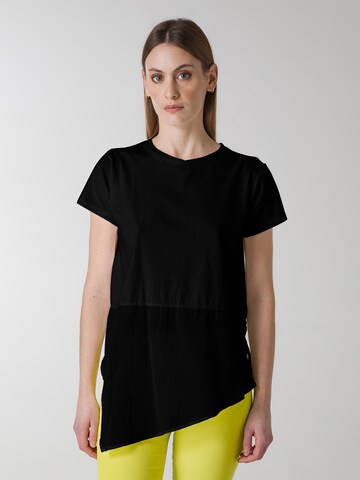 DEHA T-Shirt in Schwarz: Vorderseite