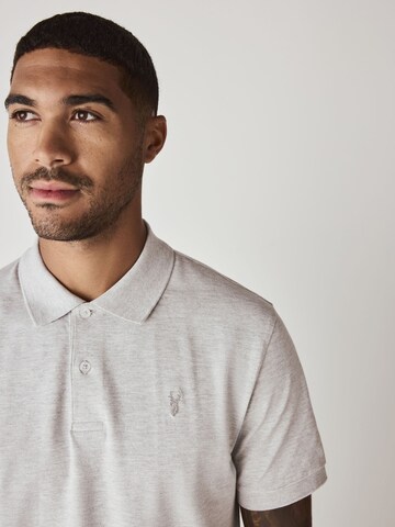 T-Shirt Next en gris