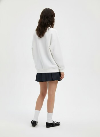 Felpa 'Mimi' di studioselect in bianco
