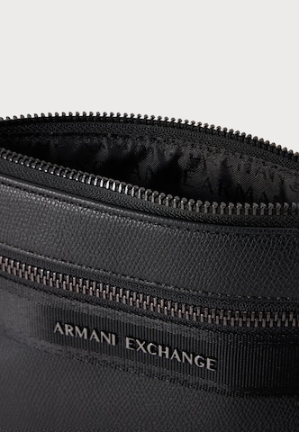 ARMANI EXCHANGEMessenger torba preko ramena - crna boja: gornji dio
