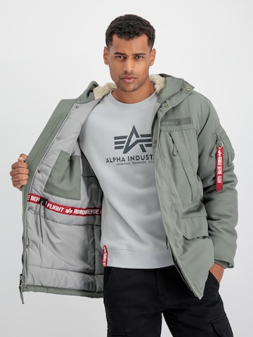 Parka invernale 'N3B Expedition' di ALPHA INDUSTRIES in verde