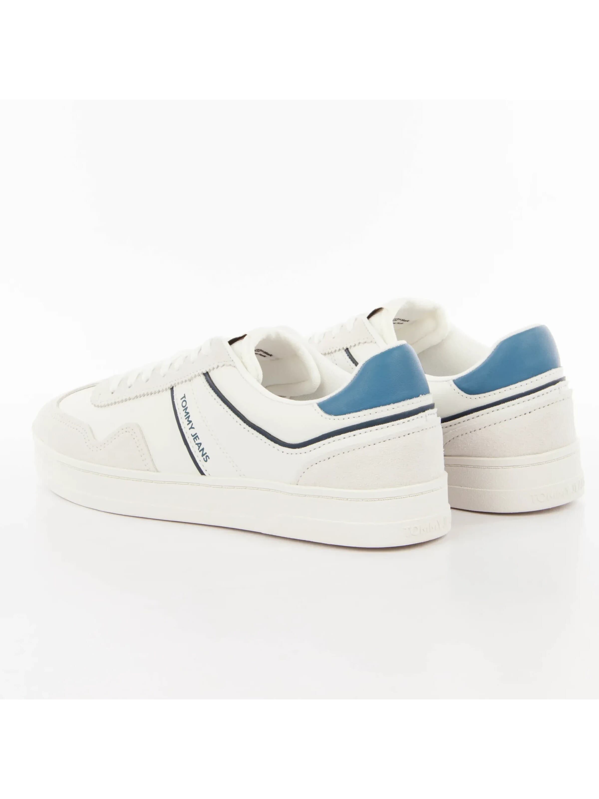 TOMMY HILFIGER - Zapatos con cordón 'Essentials' en blanco
