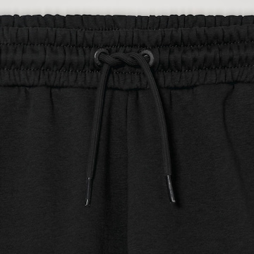 ELLESSE Regular Shorts in Schwarz