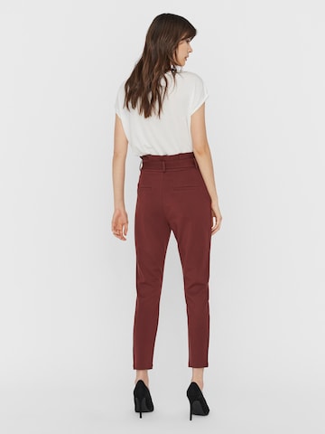 VERO MODA Slimfit Bandplooibroek 'Eva' in Bruin