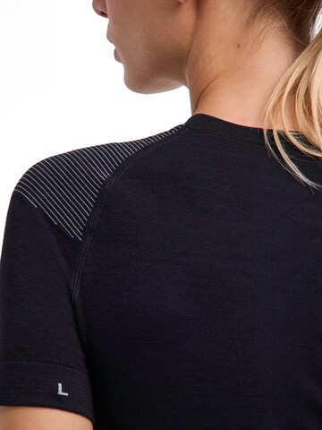 FALKE Base Layer 'Backpack-Ready' in Black