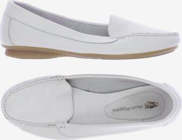 HUSH PUPPIES Flats & Loafers in 39 in White: front
