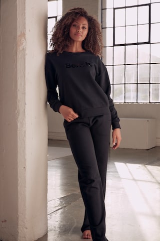 BENCH Sweatshirt in Schwarz