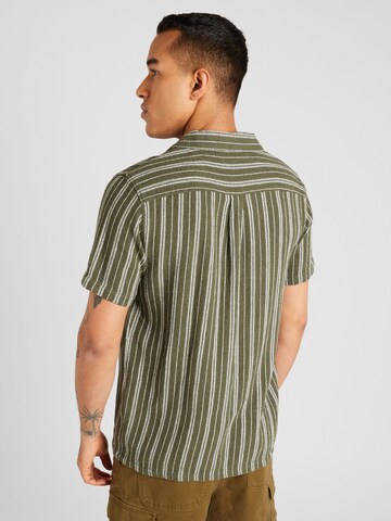 anerkjendt - Regular Fit Camisa 'LEO' em verde