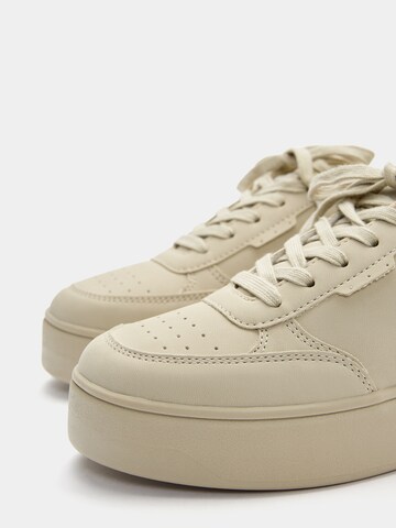 Pull&Bear Låg sneaker i brun