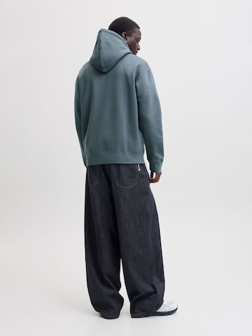 JACK & JONES Sweatshirt in Blau
