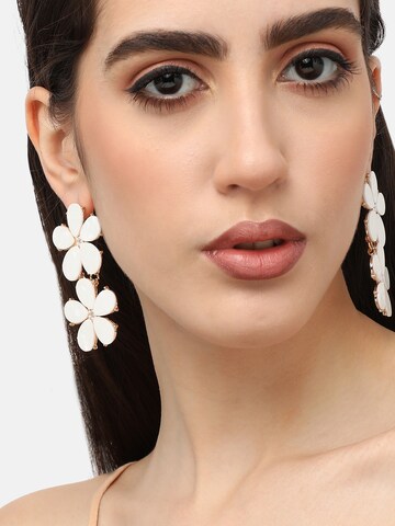 Boucles d'oreilles 'Yuvika' SOHI en or