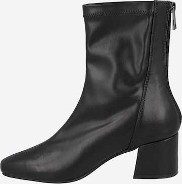 ABOUT YOU Ankle Boots 'Dana' in Black