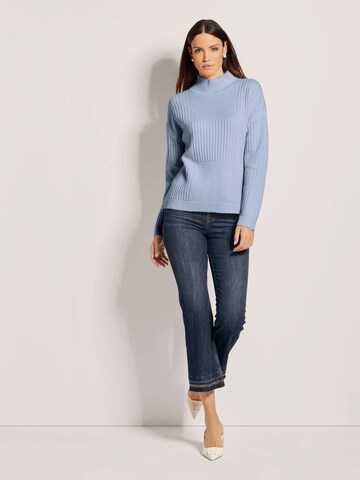 MADELEINE Pullover in Blau