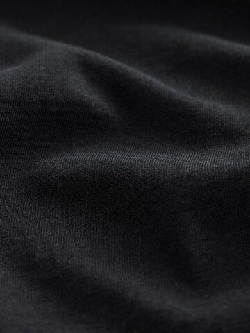 T-Shirt Next en noir