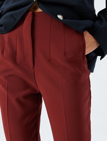 Koton Slimfit Hose in Rot