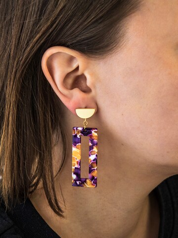 Fräulein Wunder Earrings 'Akane' in Purple: front