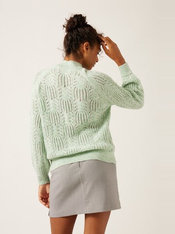 NAF NAF Sweater 'Yulia' in Green