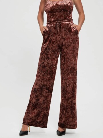 GUESS Wide Leg Hose in Lila: predná strana