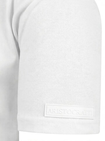 Maglietta 'SIGNATURE White – Premium T-Shirt Made from Signature Cotton' di ARISTOCRATTI in bianco