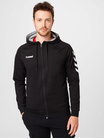 Hummel Sportsweatjacke in Schwarz: Vorderseite