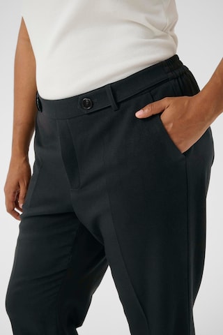 KAFFE CURVE Regular Broek 'Merl' in Zwart