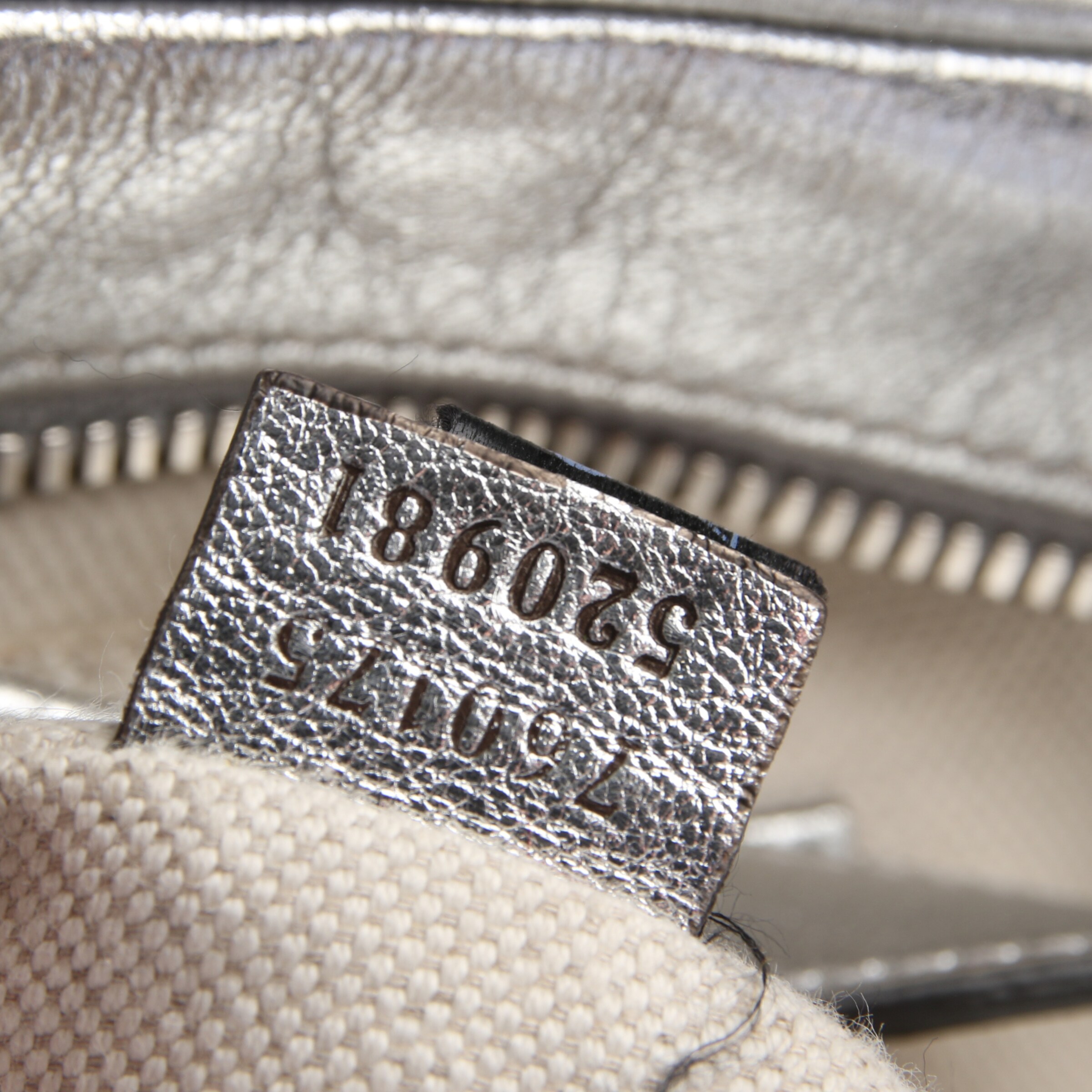 Gucci Bag in One size in Silver