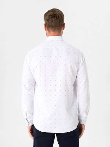 Slim fit Camicia di Dandalo in bianco