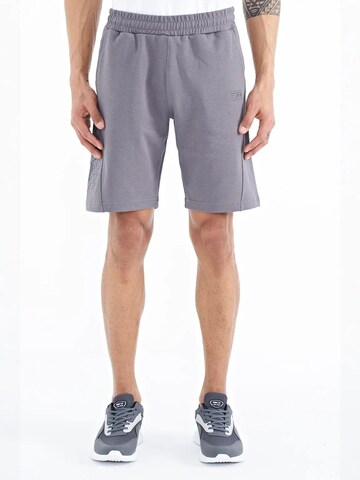 regular Pantaloni sportivi di Tommy Life in grigio: frontale
