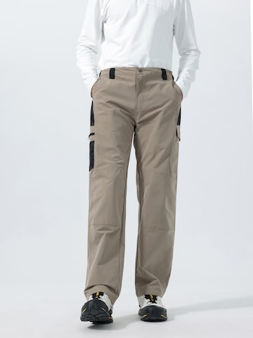 Youthup Regular Cargo Pants in Green