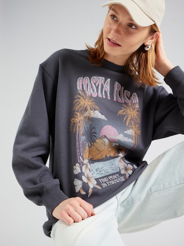 HOLLISTER Sweatshirt in Grey