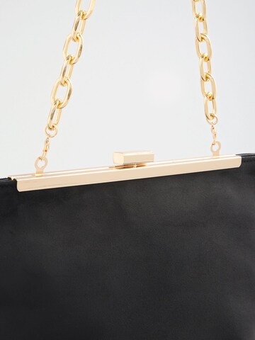 Lipsy Clutch in Black