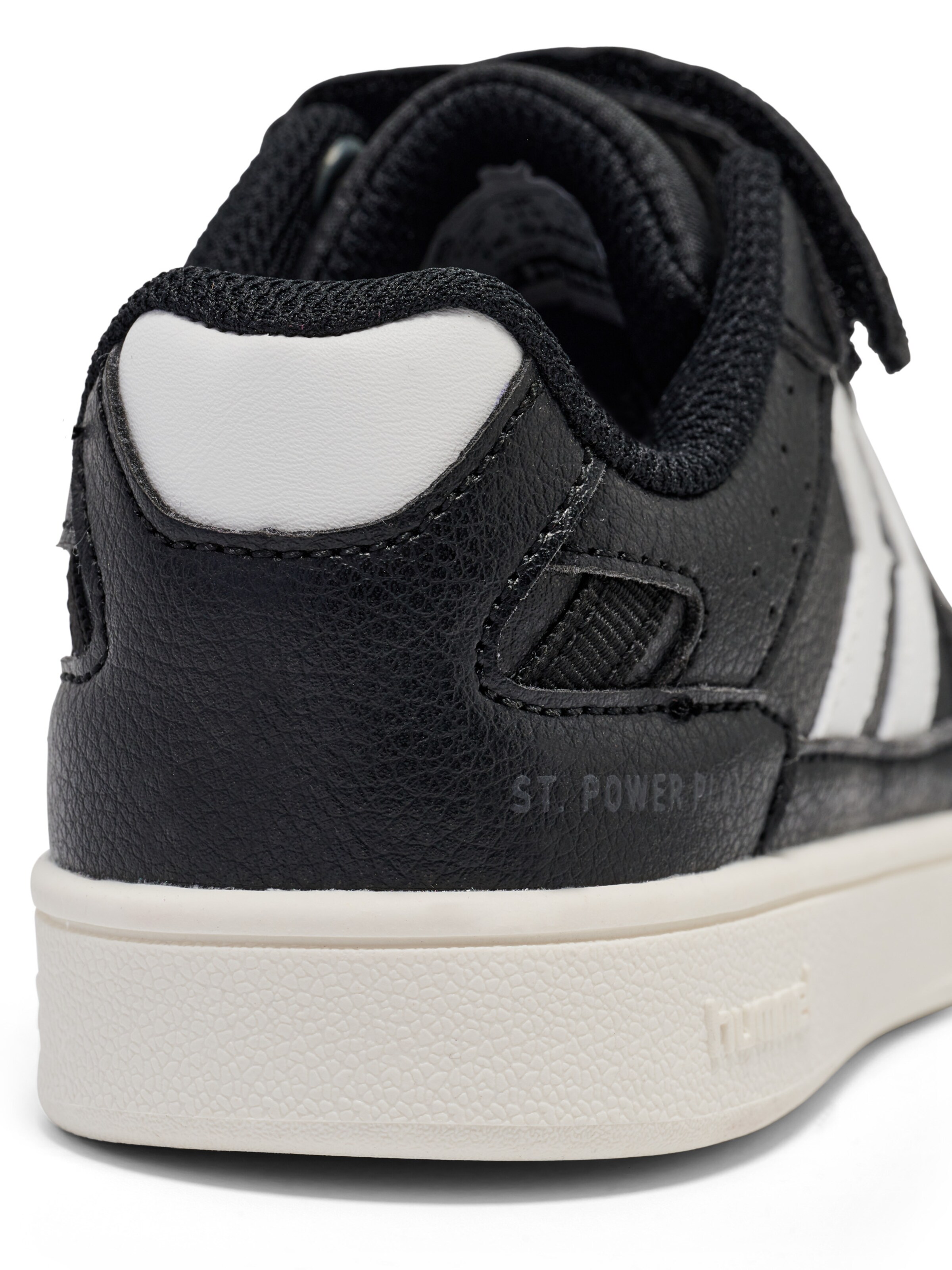 Hummel Trainers 'St Power Play' in Grey