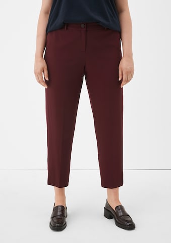 TRIANGLE Slim fit Pants in Red: front