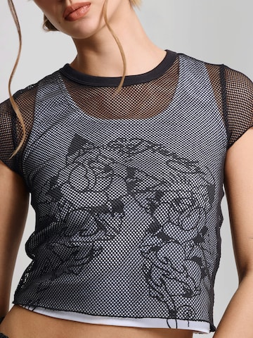Ed Hardy Футболка 'Climbing Rose' в Черный
