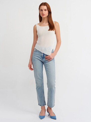 Top in maglia di Dilvin in bianco