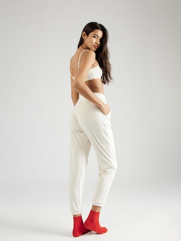 ETAM Панталон пижама 'RHEANNA' в бяло