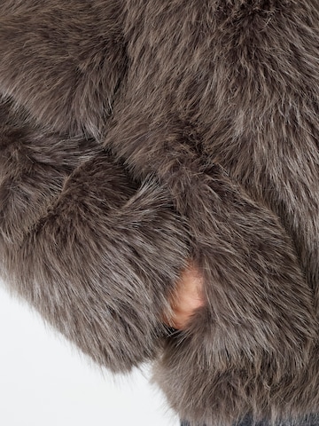 Veste d’hiver 'Kita' co'couture en marron