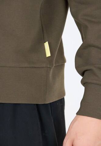 SOS Sweatshirt 'Bovec' in Bruin