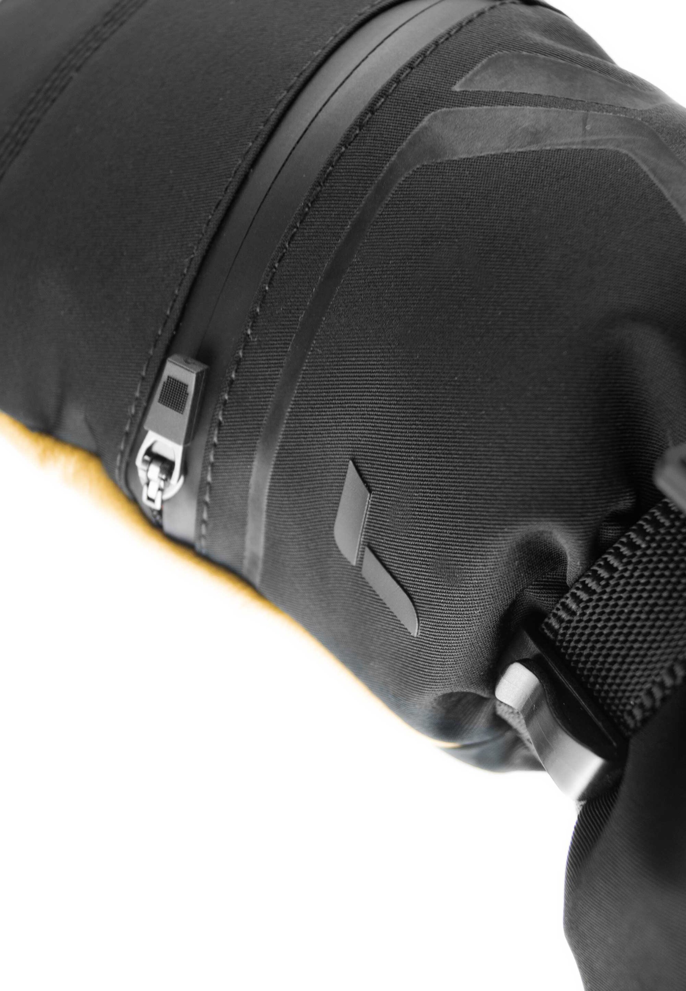 REUSCH Sporthandschoenen 'Down Spirit' in Zwart