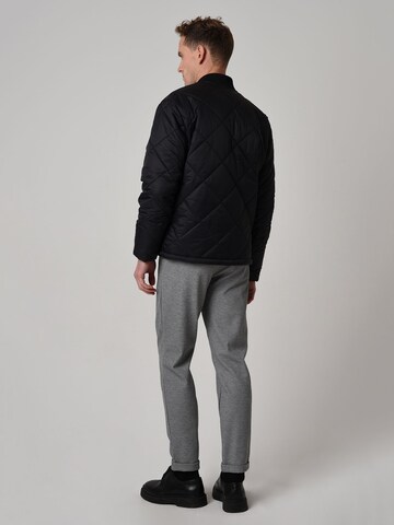 Antioch Übergangsjacke in Schwarz