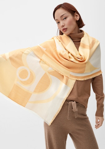 s.Oliver Scarf in Yellow: front