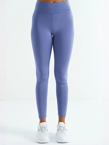 Tommy Life Skinny Leggings in Blue: front