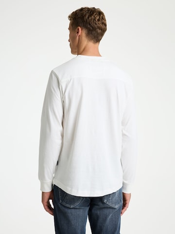 T-Shirt 'Brody' CHASIN' en blanc