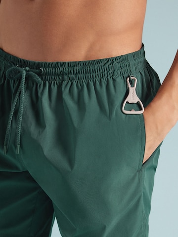 IUMAN Intimissimi Swim Trunks in Green