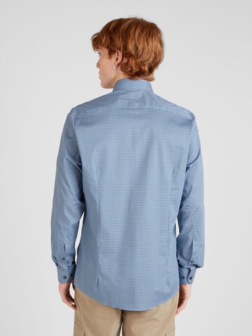 Coupe slim Chemise 'Level 5' OLYMP en bleu