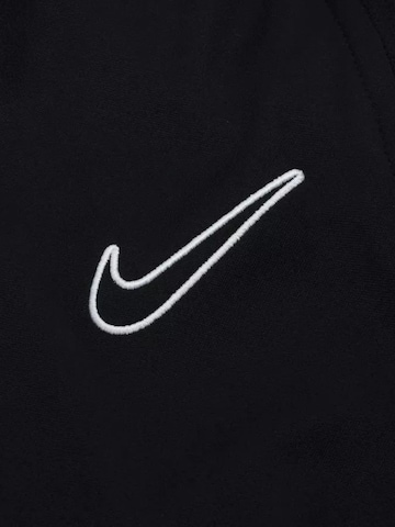 NIKE Regular Sporthose‌ in Schwarz
