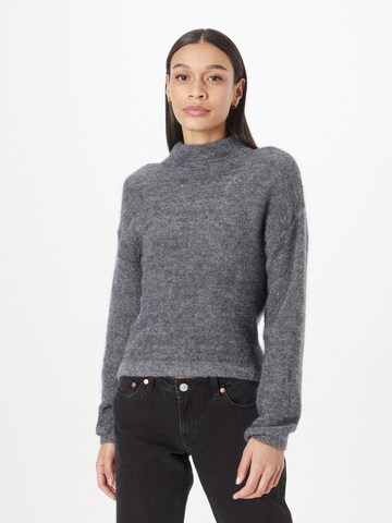 Sisley Пуловер в сиво: отпред