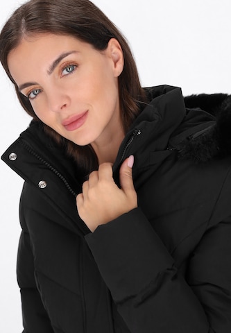 Manteau d’hiver Usha en noir