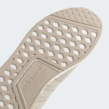 ADIDAS ORIGINALS - Zapatillas deportivas bajas 'Nmd_R1' en beige
