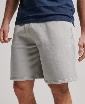 Superdry Regular Pants in Beige: front